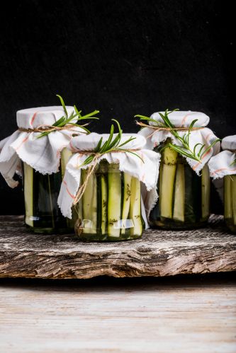 Pickled zucchinis