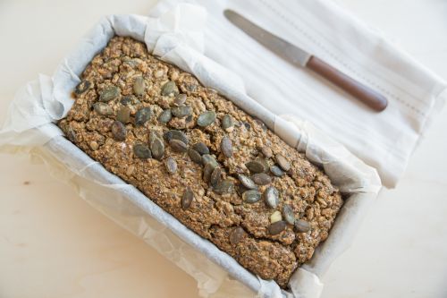 Protein bread with pumpkin seeds