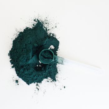 Das Bio-Spirulina Pulver der Ölmühle Solling ist ein rein pflanzliches Pulver ohne Farb-, Geschmacks- und Konservierungsstoffe.